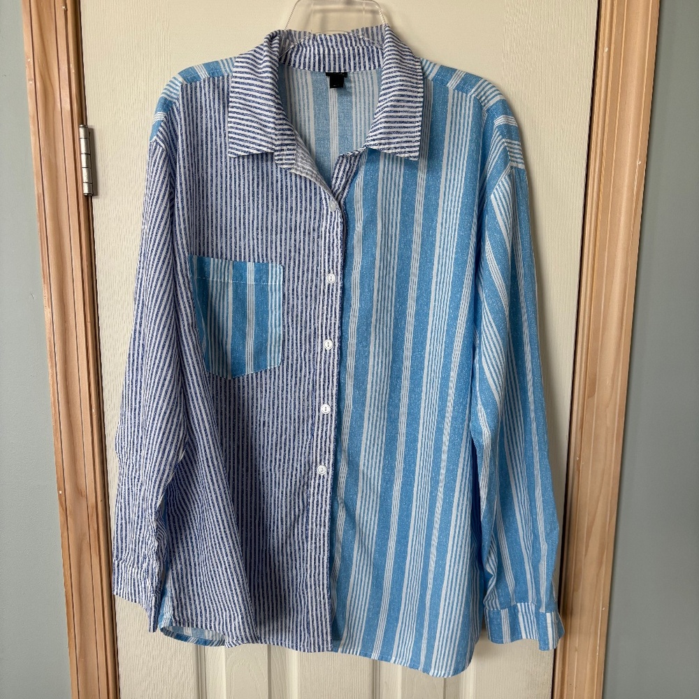 Wild Fable Two-pattern button down woman's shirt blue and white stripes size L